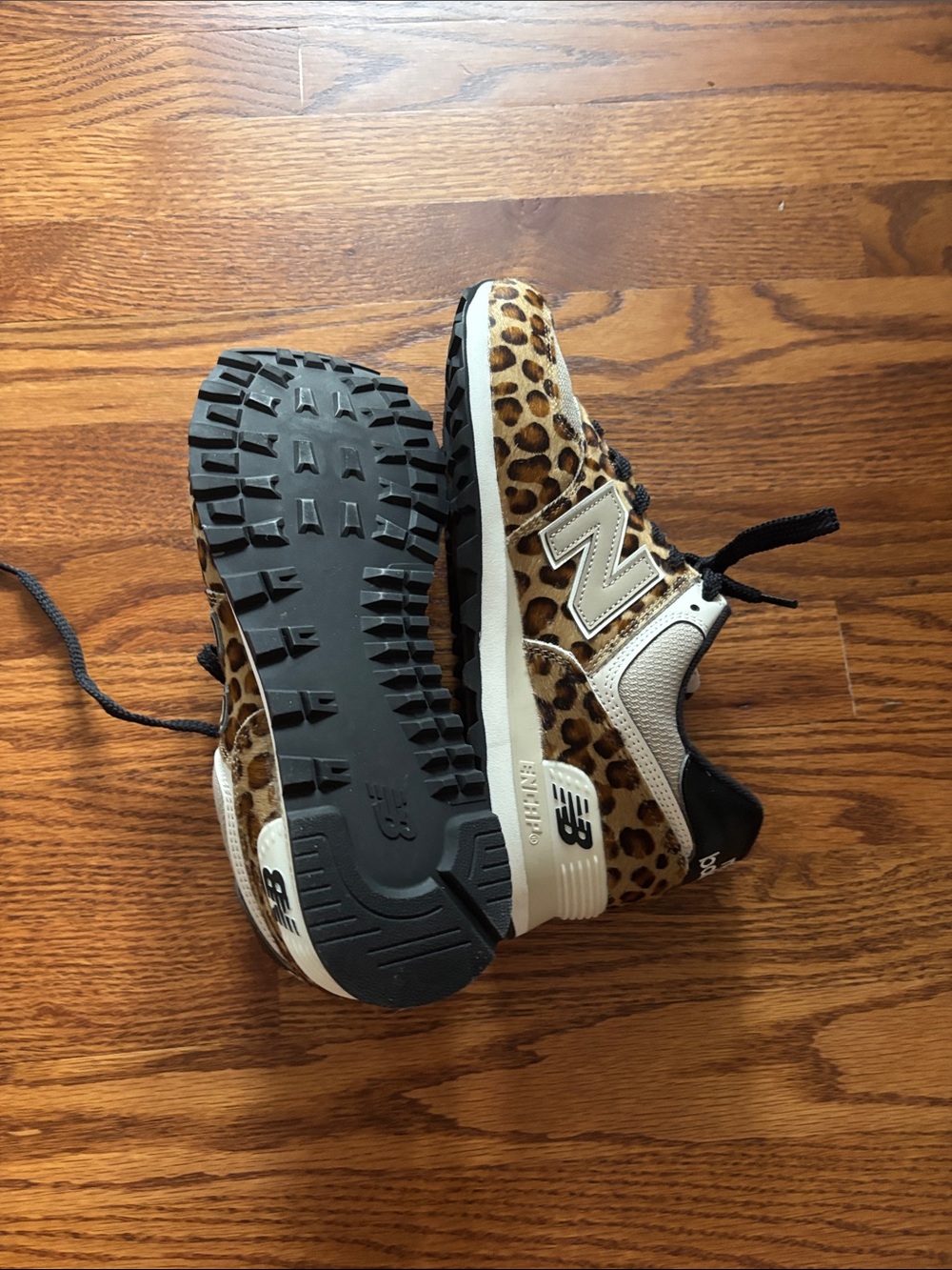 New Balance Women’s ' 574 Leopard Print Sneakers - Brown/Black - Picture 3 of 7